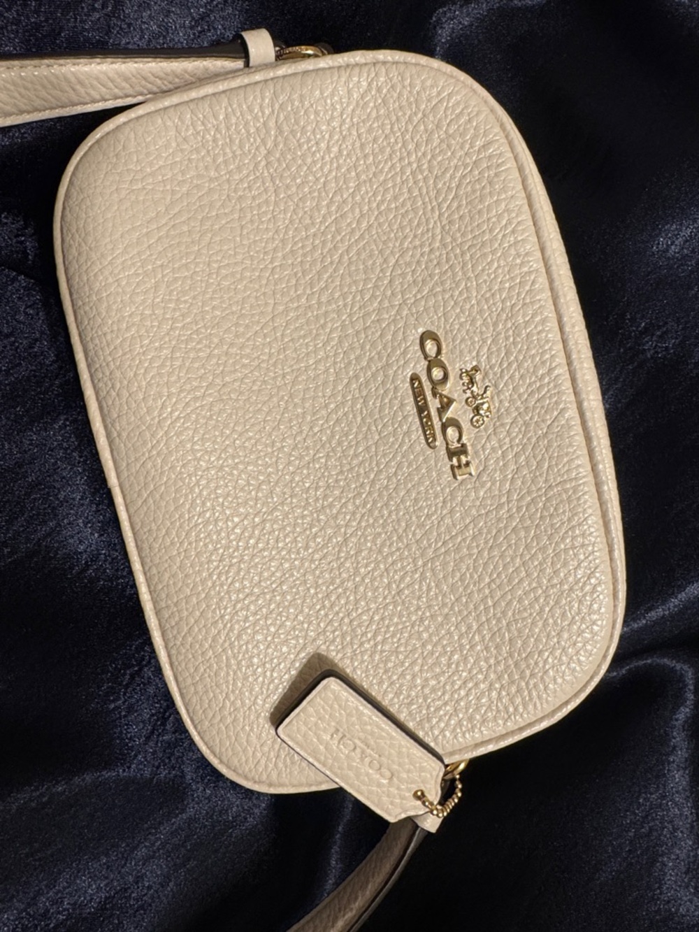 Coach Pebbled Leather Jaime Camera Bag Crossbody in Cream with Gold Hardware